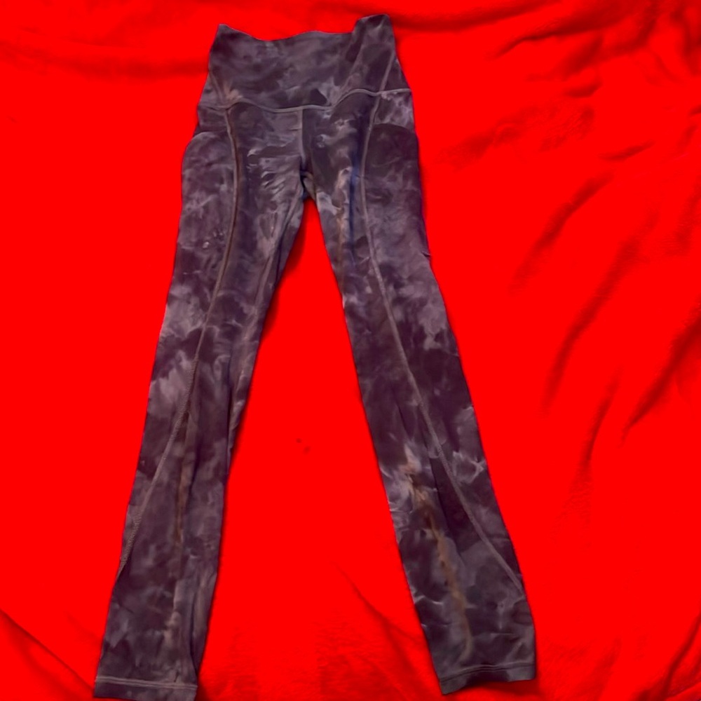 Lululemon leggings!